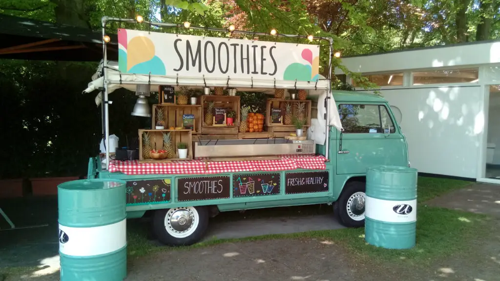Food Truck Drink Ideas - juice and smoothie truck