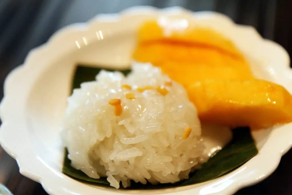 Food Truck Menu Ideas - mango sticky rice