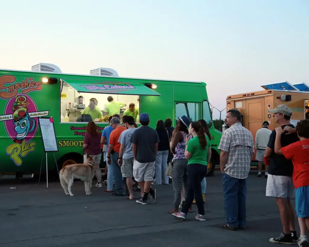 How Much Do Food Trucks Pay To Park At Events?